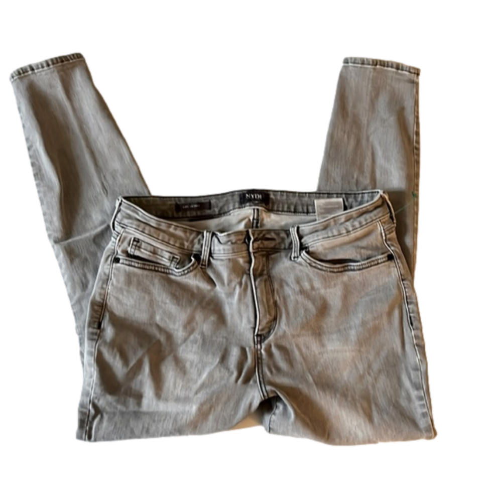 Women’s NY, DJ jeans size 12 P